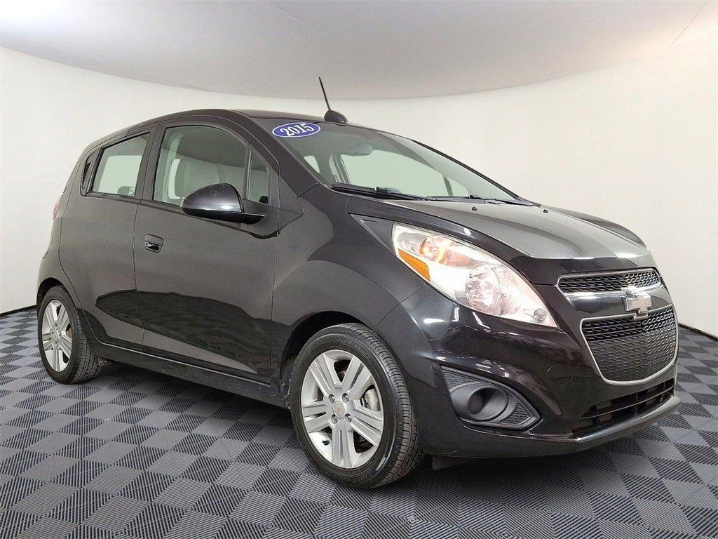 2015 Chevrolet Spark LS's photo