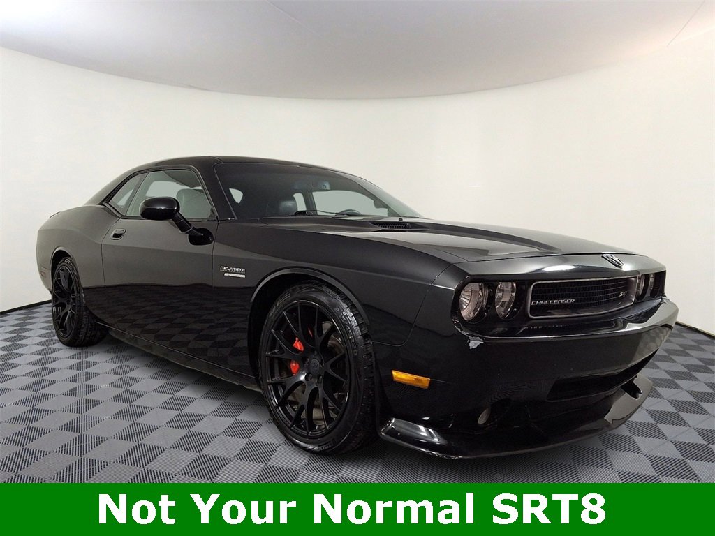 2010 Dodge Challenger SRT8