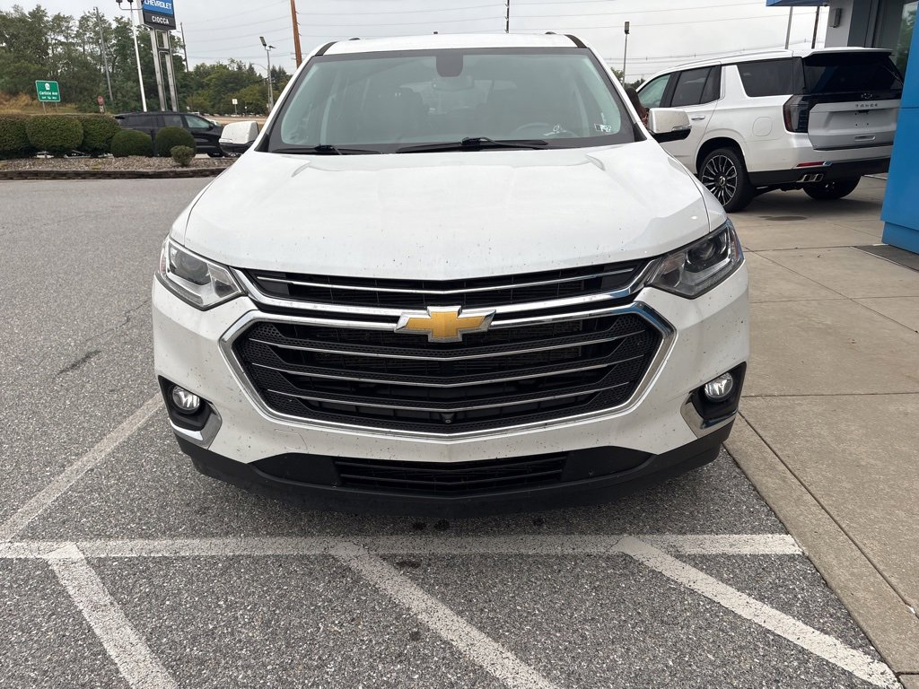 2020 Chevrolet Traverse Leather photo 2