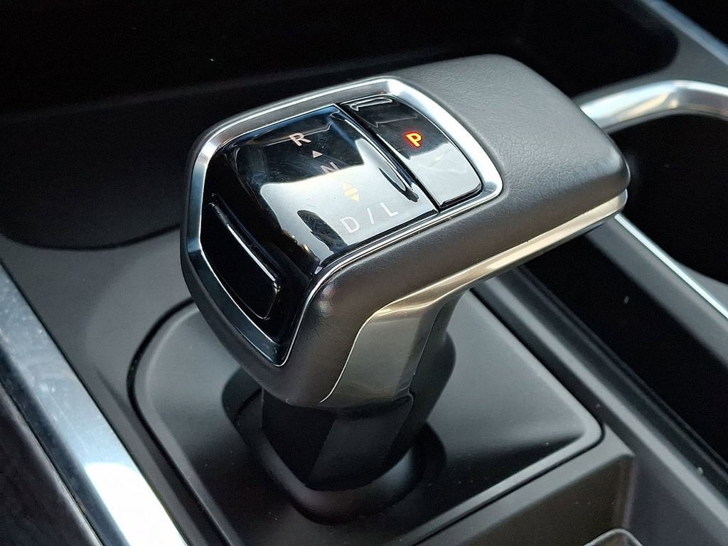 2022 Chevrolet Silverado 1500 LTZ - Photo 16