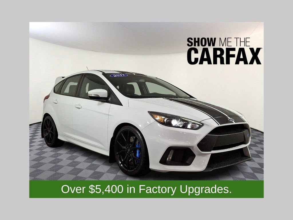 2017 Ford Focus 5 Door Hatch RS's photo