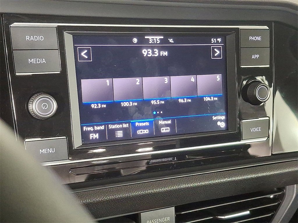 2024 Volkswagen Jetta 1.5T SE photo 3