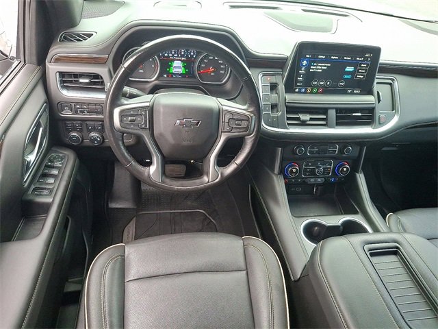 2021 Chevrolet Suburban Premier photo 2