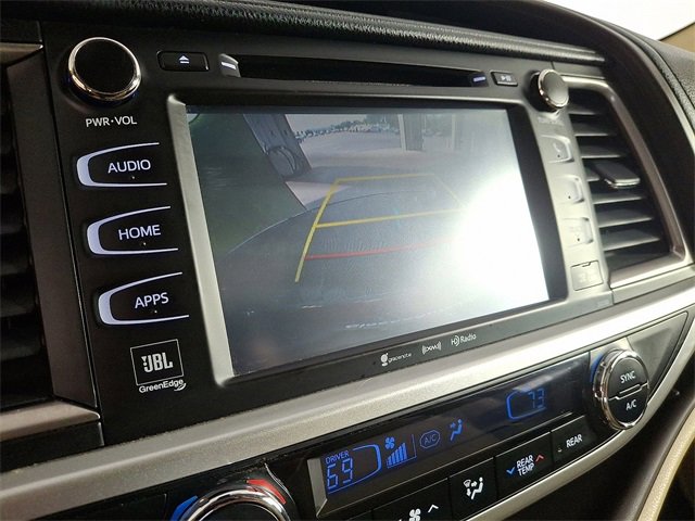2017 Toyota Highlander Limited photo 4