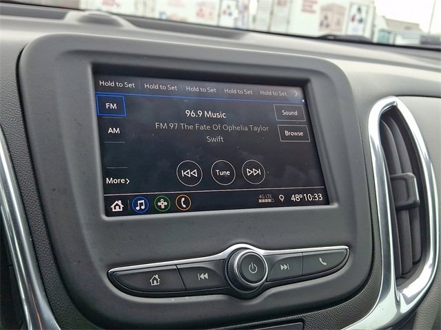 2020 Chevrolet Equinox LS photo 3