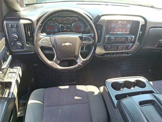 2015 Chevrolet Silverado 2500HD LT photo 2