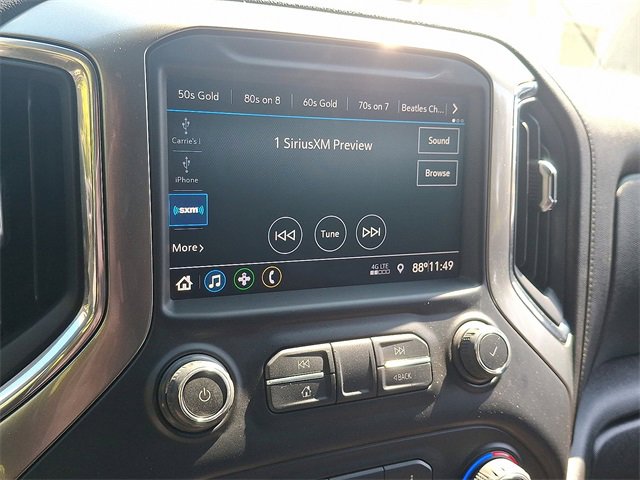 2021 Chevrolet Silverado 1500 LT photo 3