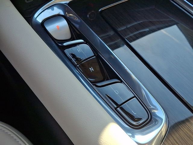 2023 Buick Enclave Essence - Photo 18