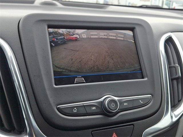 2020 Chevrolet Equinox LS photo 4