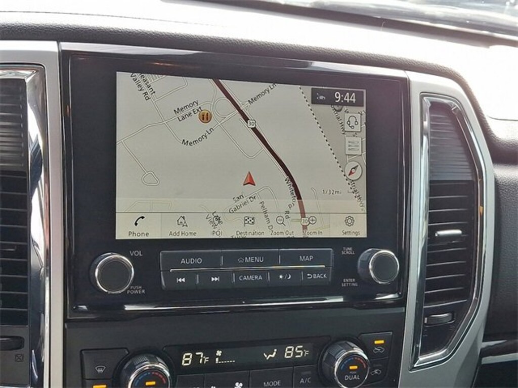 Used 2021 Nissan Titan SV Truck Crew Cab