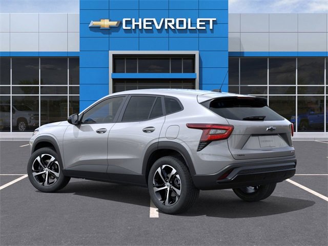 2026 Chevrolet Trax photo 2