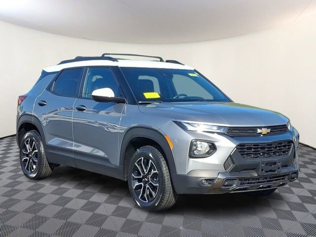 Used 2023 Chevrolet Trailblazer Activ SUV