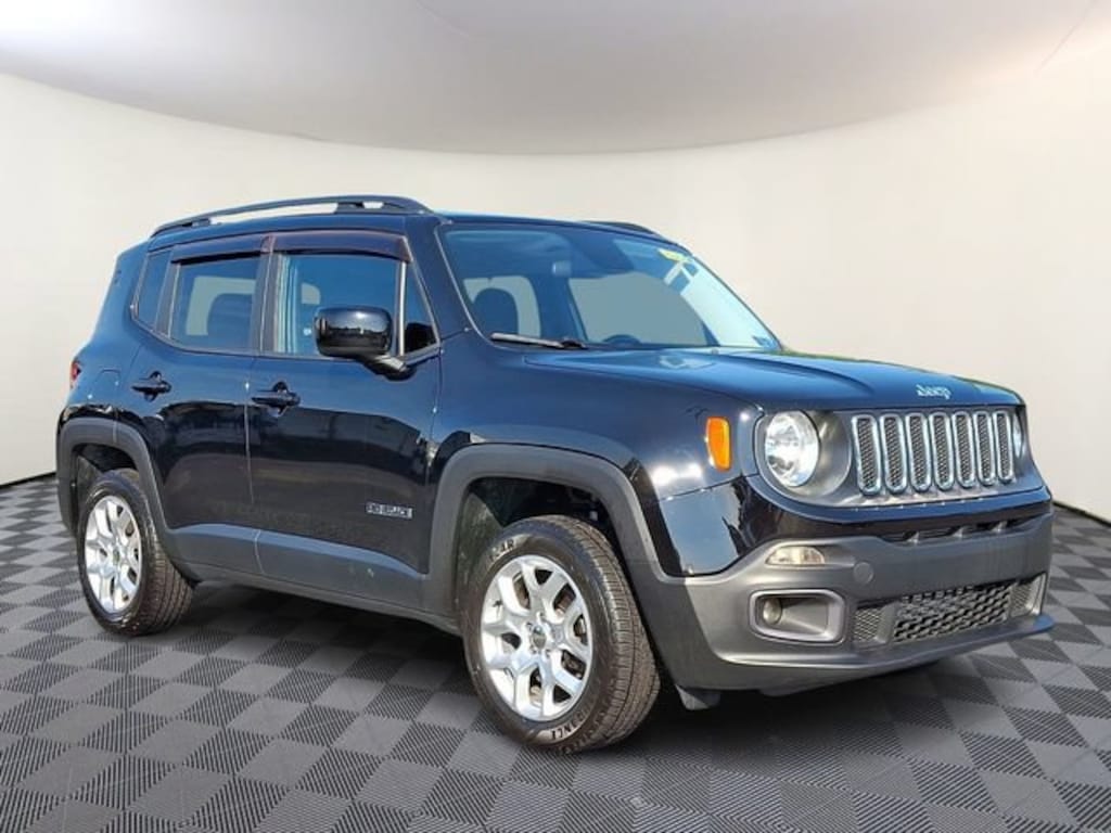Used 2017 Jeep Renegade Latitude SUV