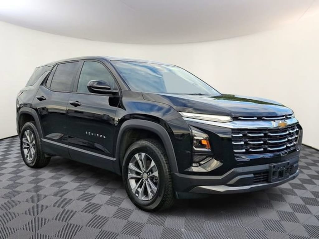 Used 2025 Chevrolet Equinox LT SUV