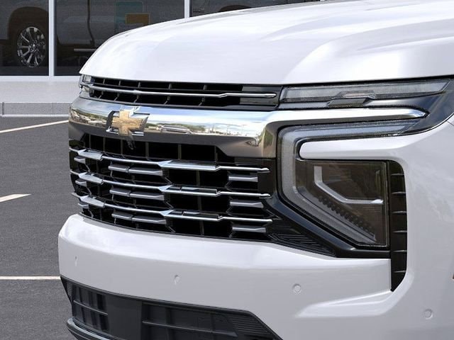 2025 Chevrolet Suburban Premier - Photo 13