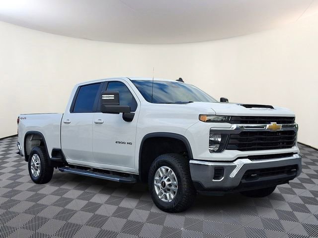 2024 Chevrolet Silverado HD LT 4WD Crew Cab Standard Box's photo
