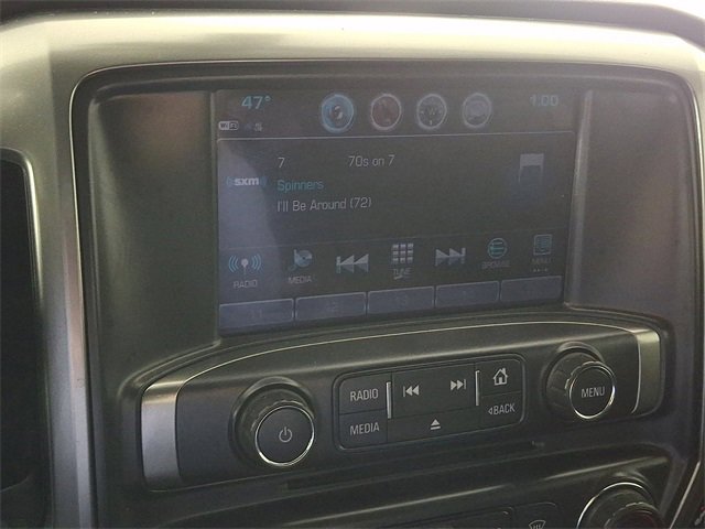 2019 Chevrolet Silverado LT photo 3