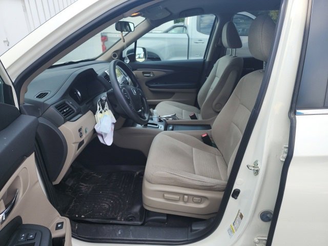 2016 Honda Pilot EX photo 3