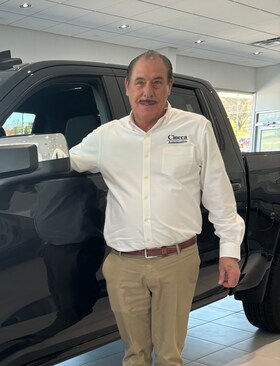 Staff member MIKE LOWREY from ID_dbd8b9b93a34