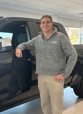 Staff member ETHAN DETWEILER from ID_dbd8b9b93a34