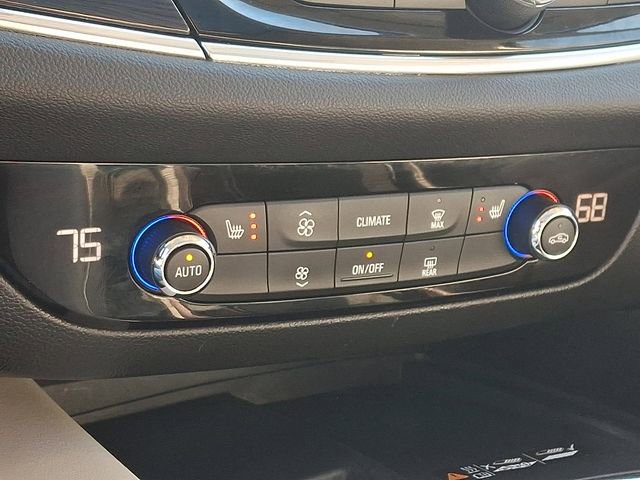 2023 Buick Enclave Essence - Photo 19