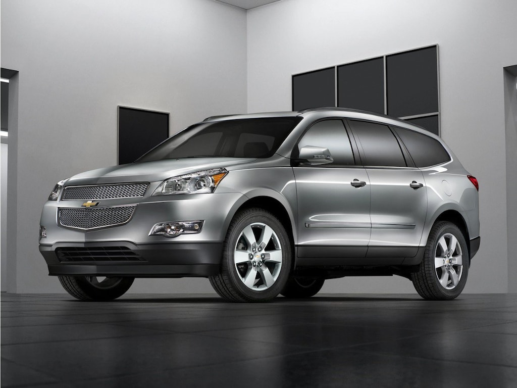 Used 2011 Chevrolet Traverse LT w/2LT SUV