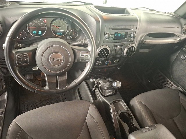 2018 Jeep Wrangler Willys Wheeler W photo 2