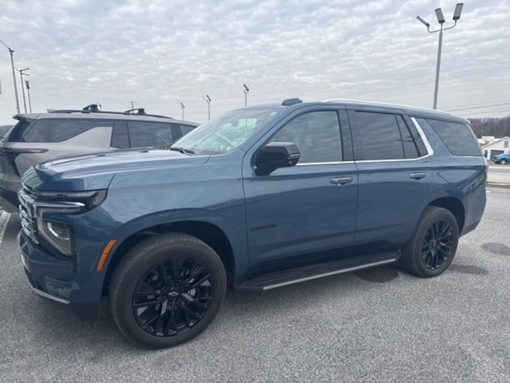Used 2025 Chevrolet Tahoe Premier SUV