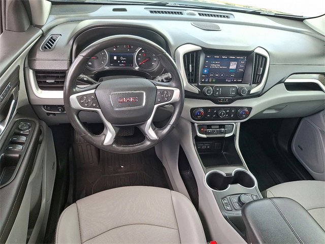 2022 Gmc Terrain SLT photo 2