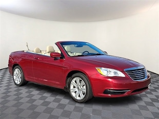 2014 Chrysler 200 Touring Convertible