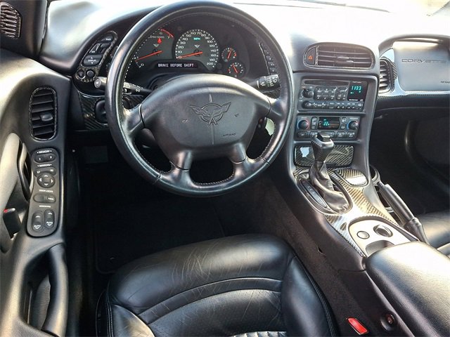 1999 Chevrolet Corvette Coupe photo 2