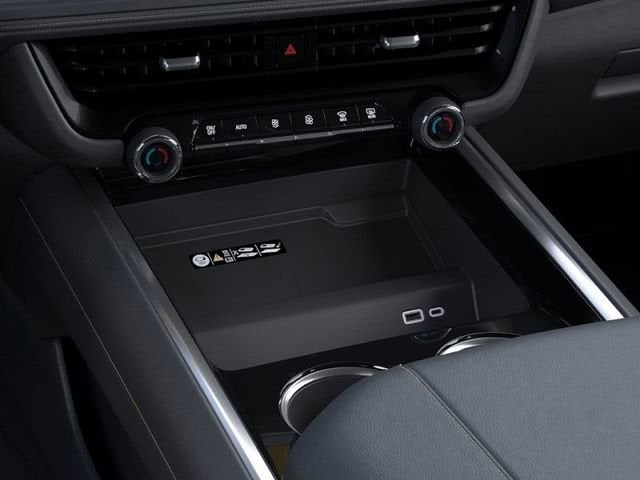 2026 Chevrolet Suburban Premier - Photo 23