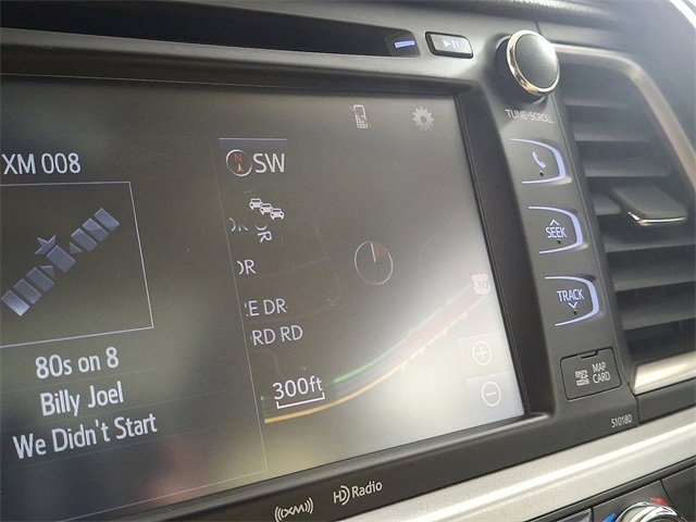2017 Toyota Highlander Limited photo 3