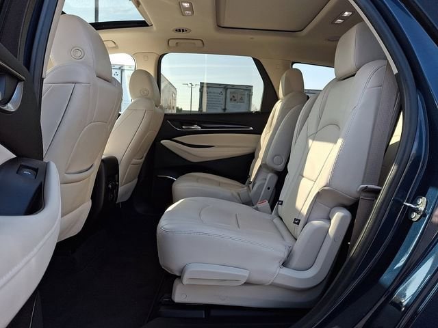 2023 Buick Enclave Essence - Photo 13