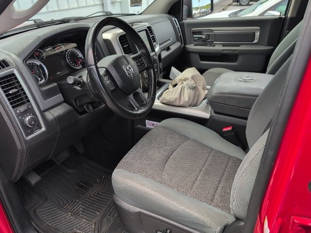 2017 Ram 1500 Big Horn photo 3