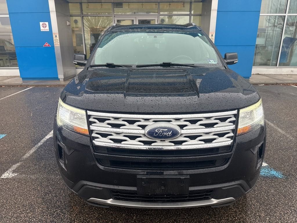 2019 Ford Explorer XLT photo 4