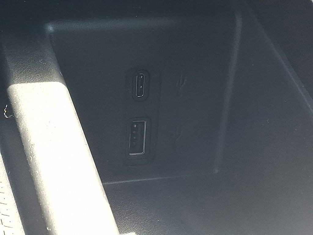 2025 GMC Acadia Elevation - Photo 17