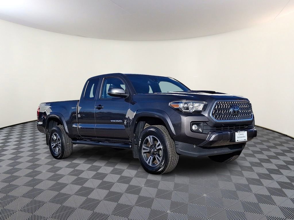 2019 Toyota Tacoma TRD Sport's photo