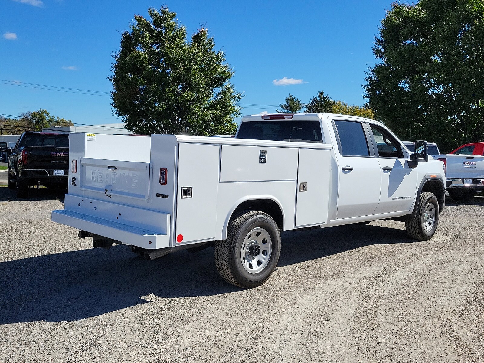 2025 Gmc Sierra 3500 HD Pro photo 4