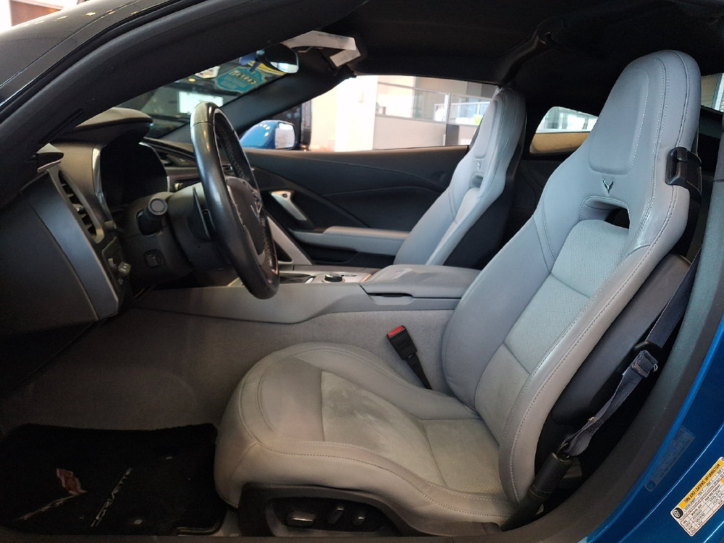 2015 Chevrolet Corvette Z51 - Photo 13