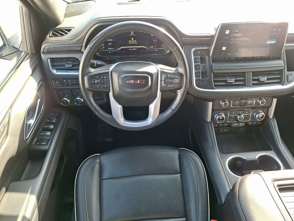 Used 2022 GMC Yukon XL SLT SUV