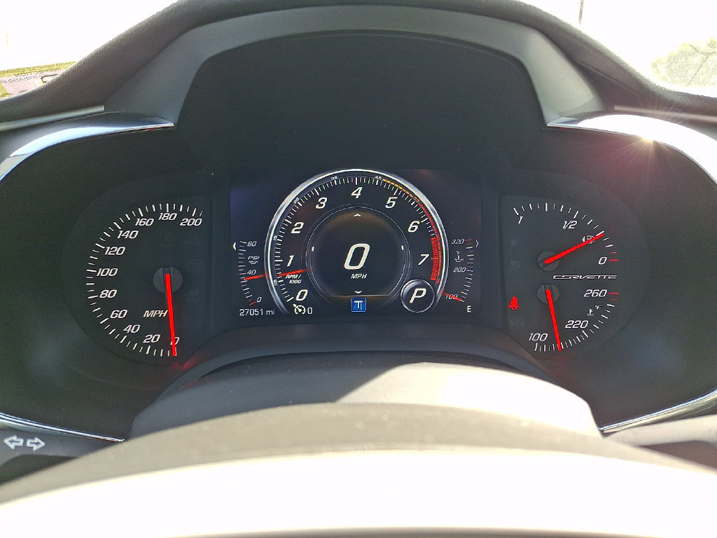 2015 Chevrolet Corvette Z51 - Photo 18