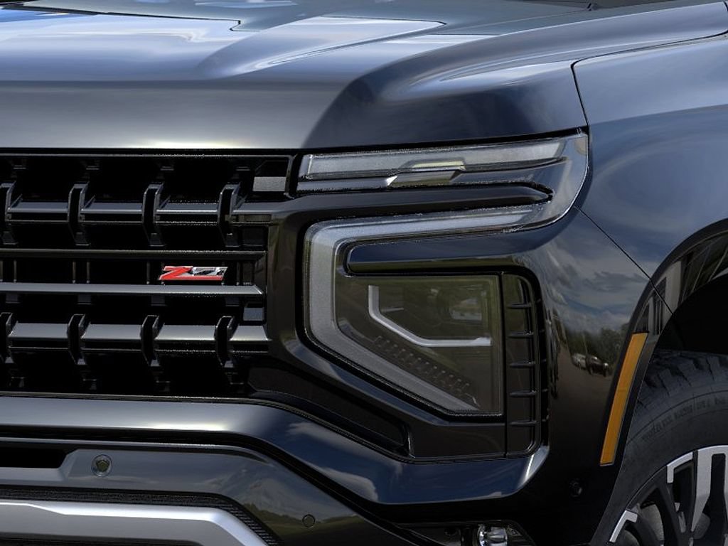 2026 Chevrolet Suburban Z71 - Photo 10