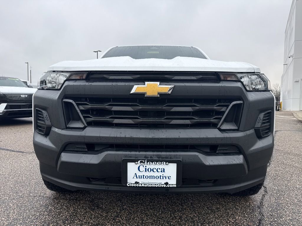 2023 Chevrolet Colorado Work Truck photo 4