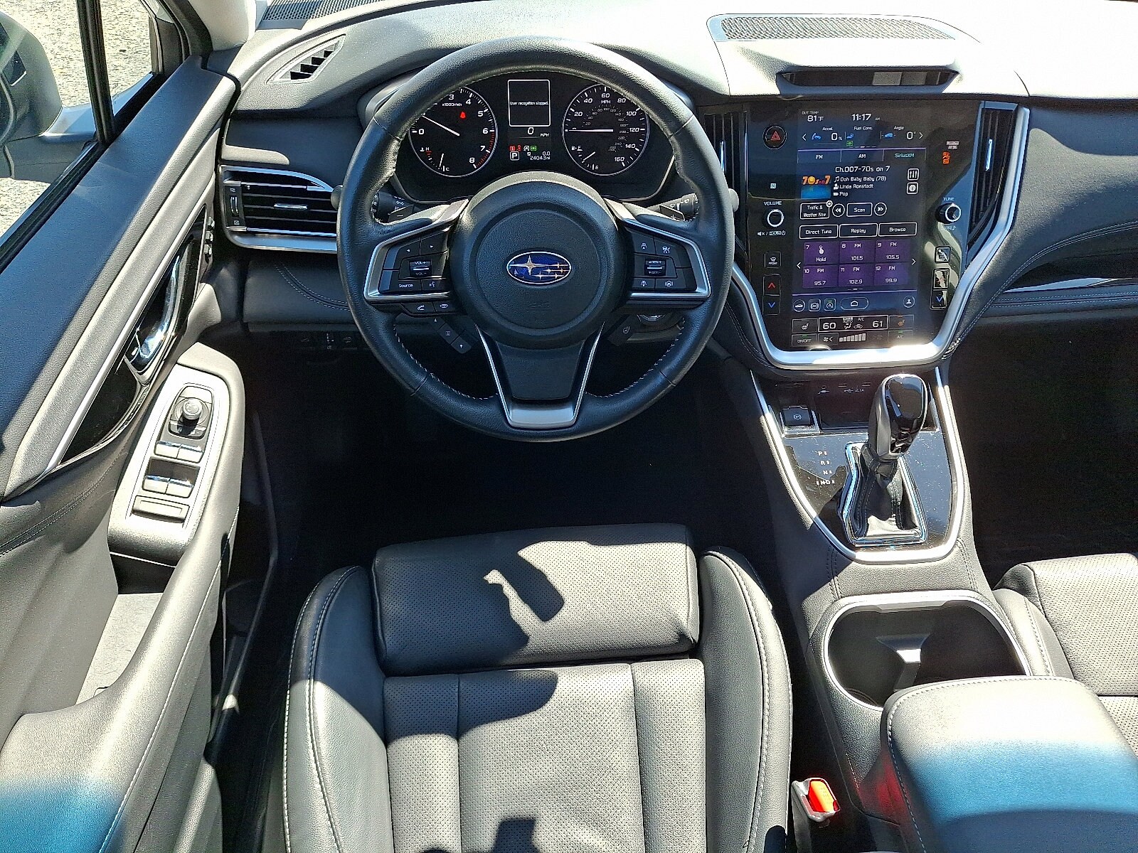 2022 Subaru Outback Limited photo 2