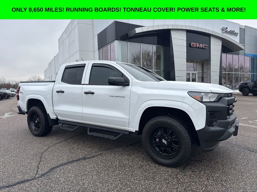 2023 Chevrolet Colorado Work Truck's photo