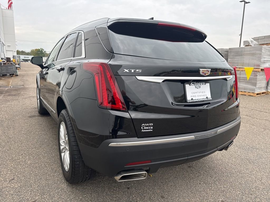 2023 Cadillac XT5 Luxury photo 4