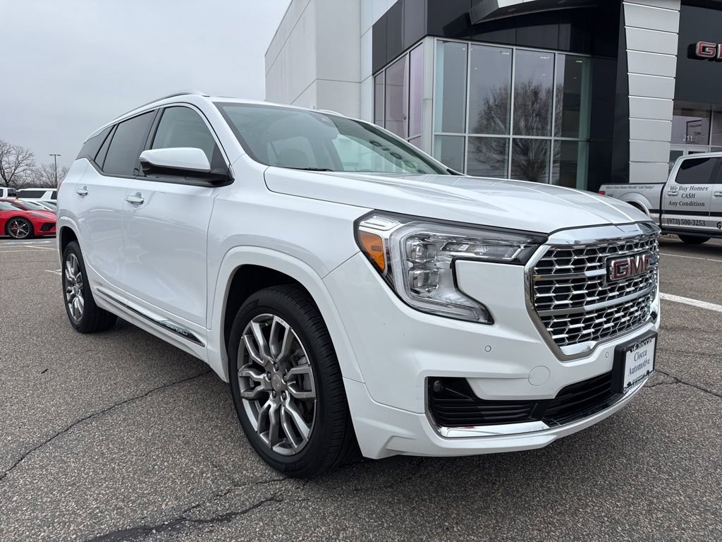 2022 Gmc Terrain Denali photo 4