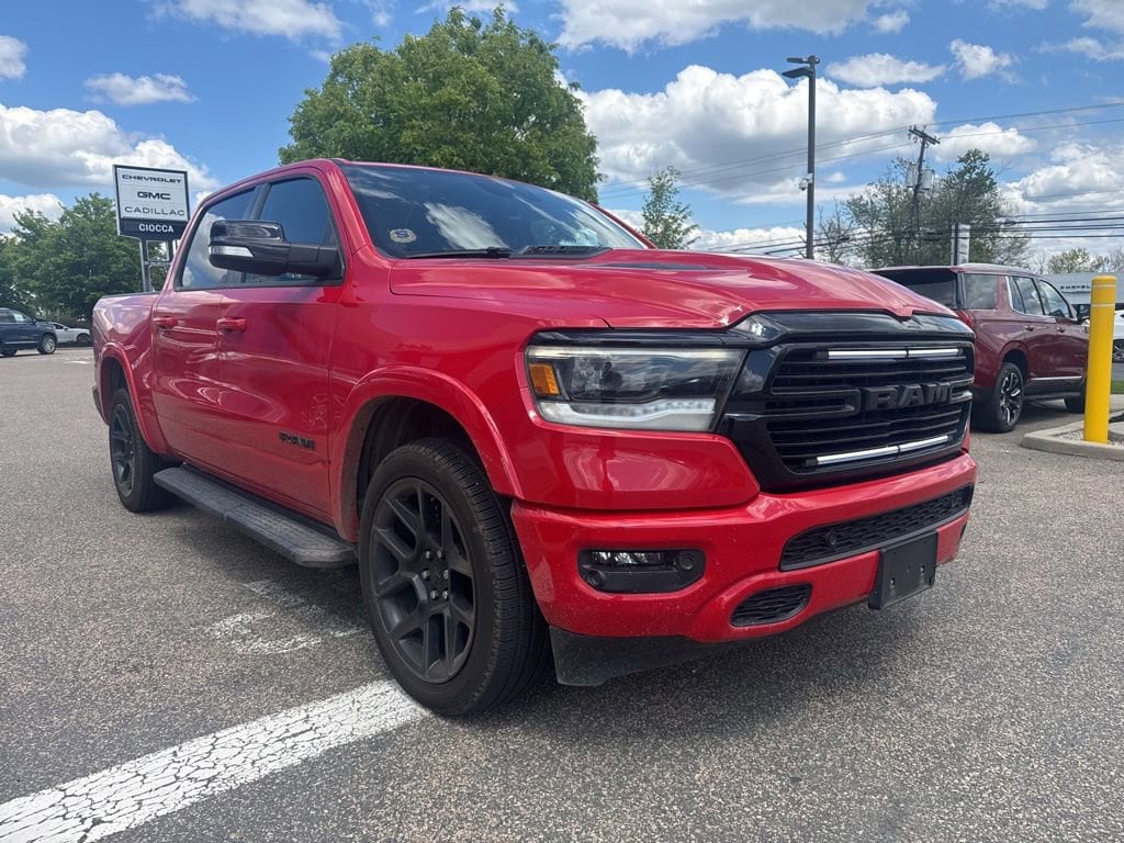 2022 RAM 1500 Laramie 4x4 Crew Cab 5'7's photo