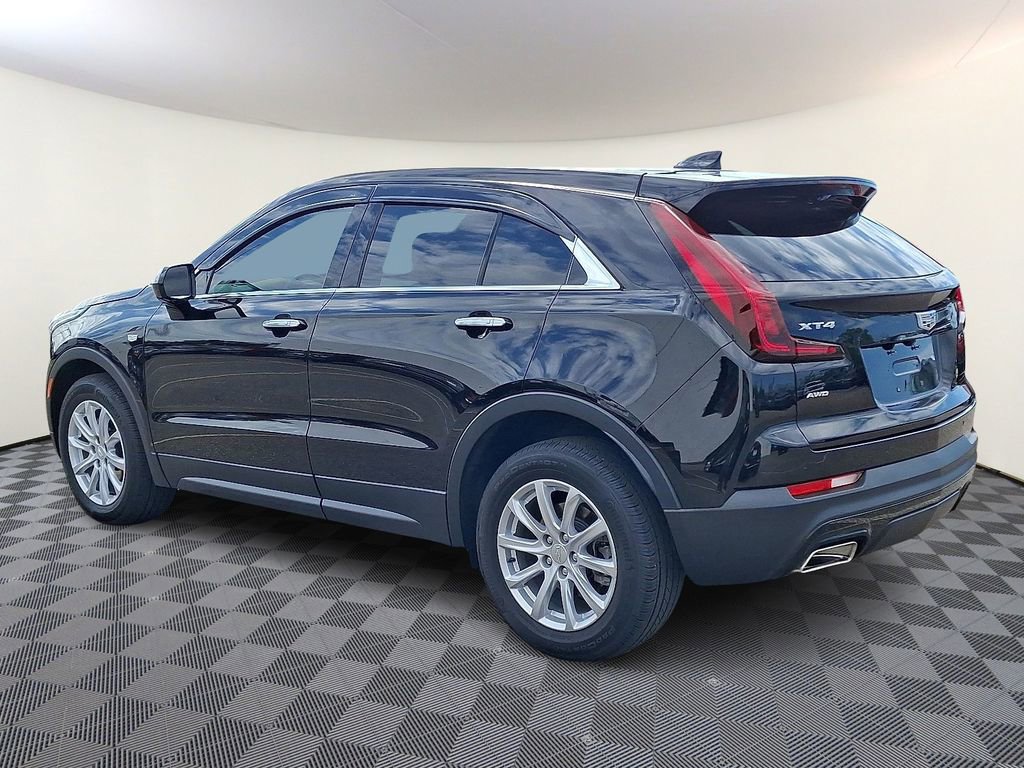 2022 Cadillac XT4 Luxury photo 4